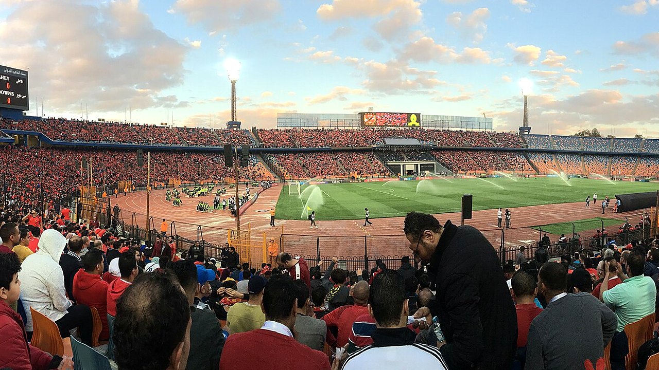 مباراة الأهلي أمام صنداونز داخل ملعب ممتلئ بالجماهير
